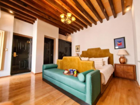 Casona Alonso 10- Hotelito Mexicano